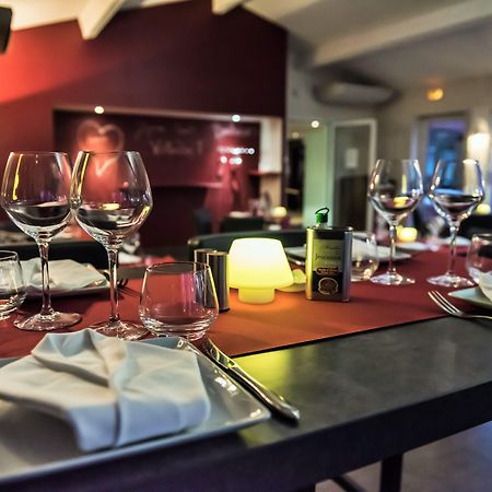 Sowell Hotels Domaine De La Petite Isle L'Isle-sur-la-Sorgue Ngoại thất bức ảnh