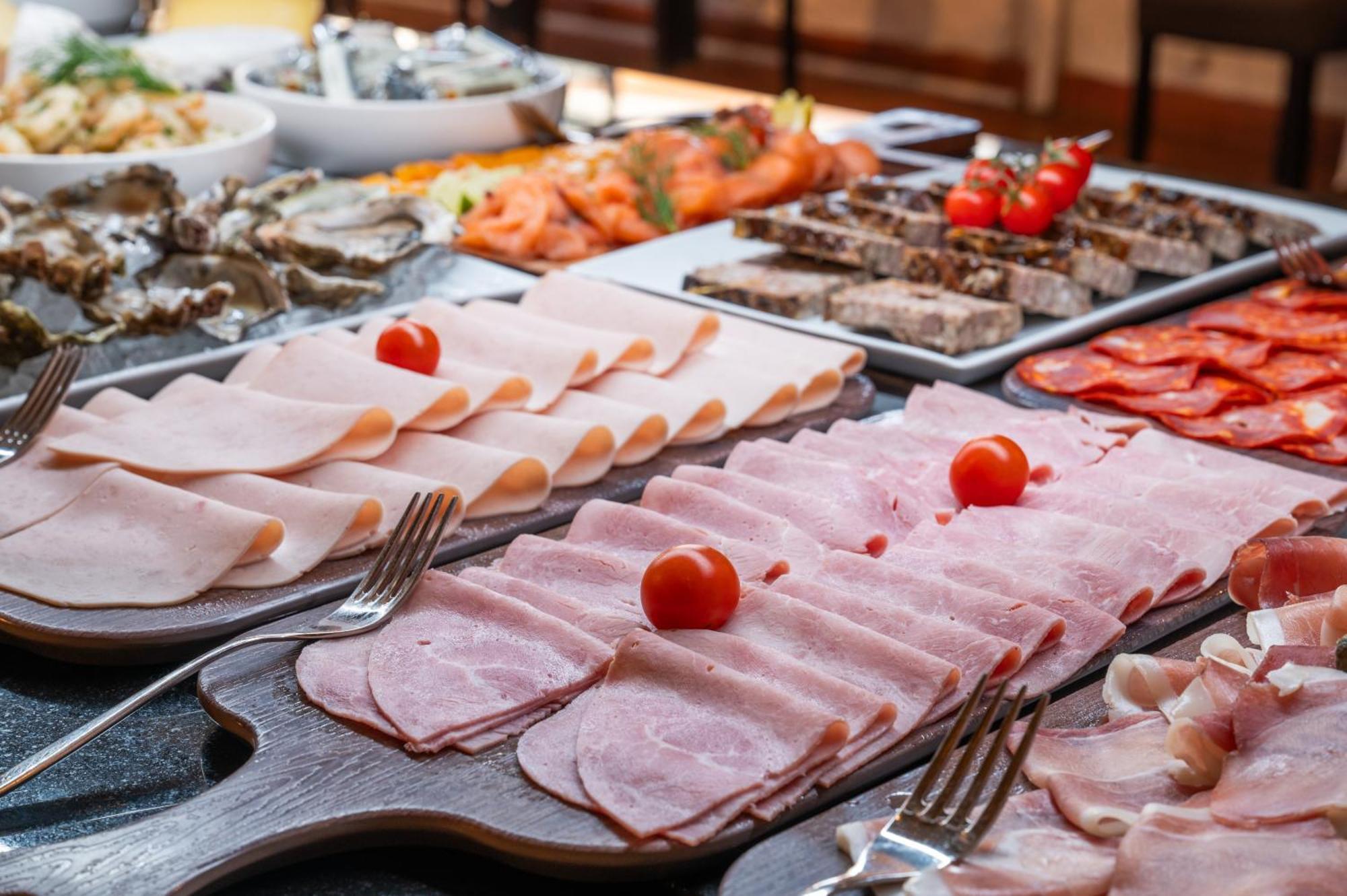 Sowell Hotels Domaine De La Petite Isle L'Isle-sur-la-Sorgue Ngoại thất bức ảnh
